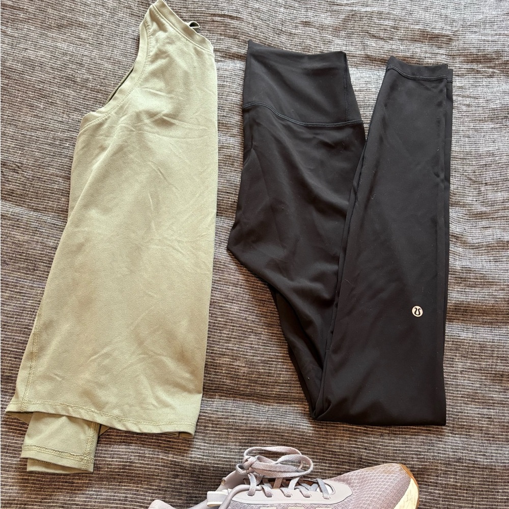 Lululemon Black Leggings | Size 6